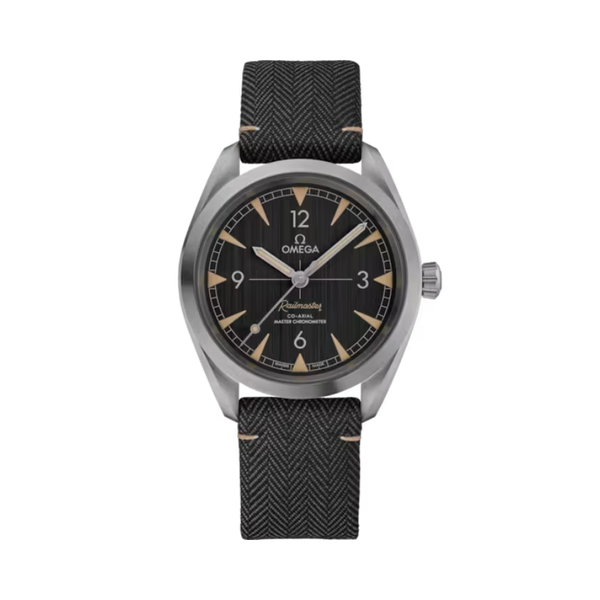 SEAMASTER RAILMASTER 40 MM STAINLESS STEEL WITH BLACK DIAL
